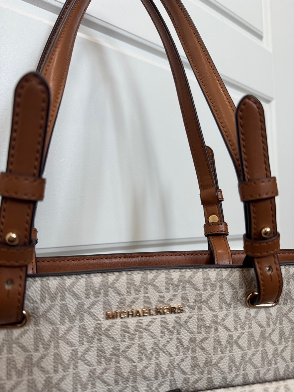 Michael Kors Leather Shoulder Bag Purse Monogram Cream & Cognac Classic Style - Picture 7 of 16